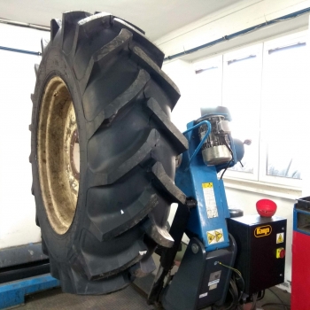 Agro pneuservis - foto č. 1